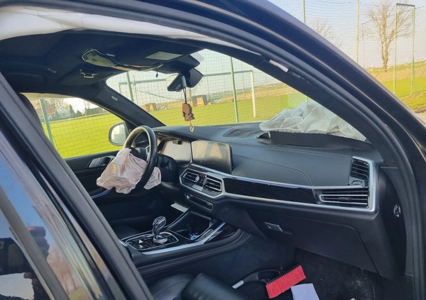 BMW X7 cena 275600 przebieg: 121807, rok produkcji 2019 z Poznań małe 29